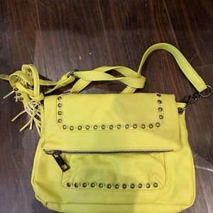 Jessica Simpson purse
